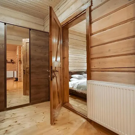 וילה над фермою Nizhniy Studenyy