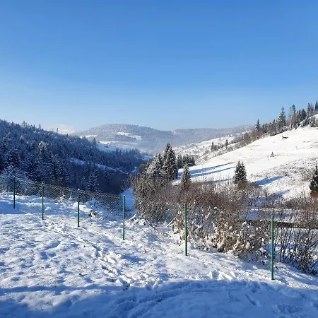 над фермою Nizhniy Studenyy