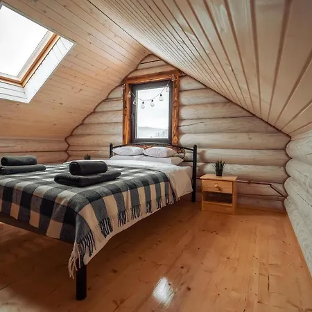 над фермою Nizhniy Studenyy