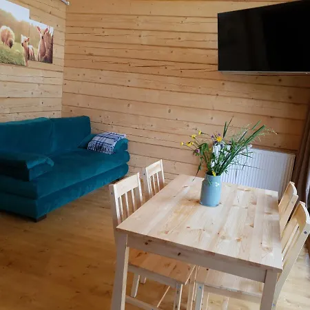 над фермою Vila *