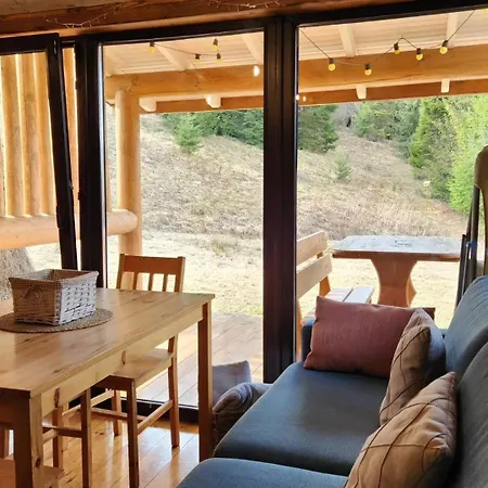 над фермою וילה *