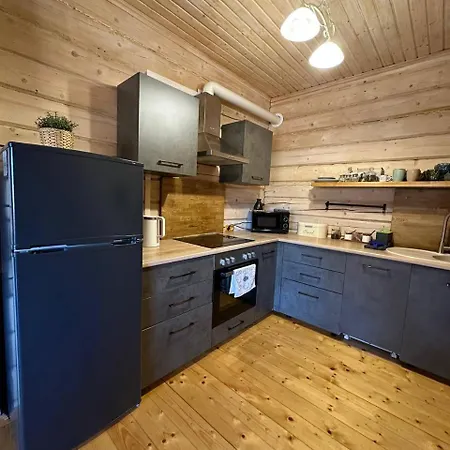 над фермою * Nizhniy Studenyy