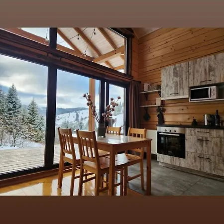 Vila над фермою Nizhniy Studenyy